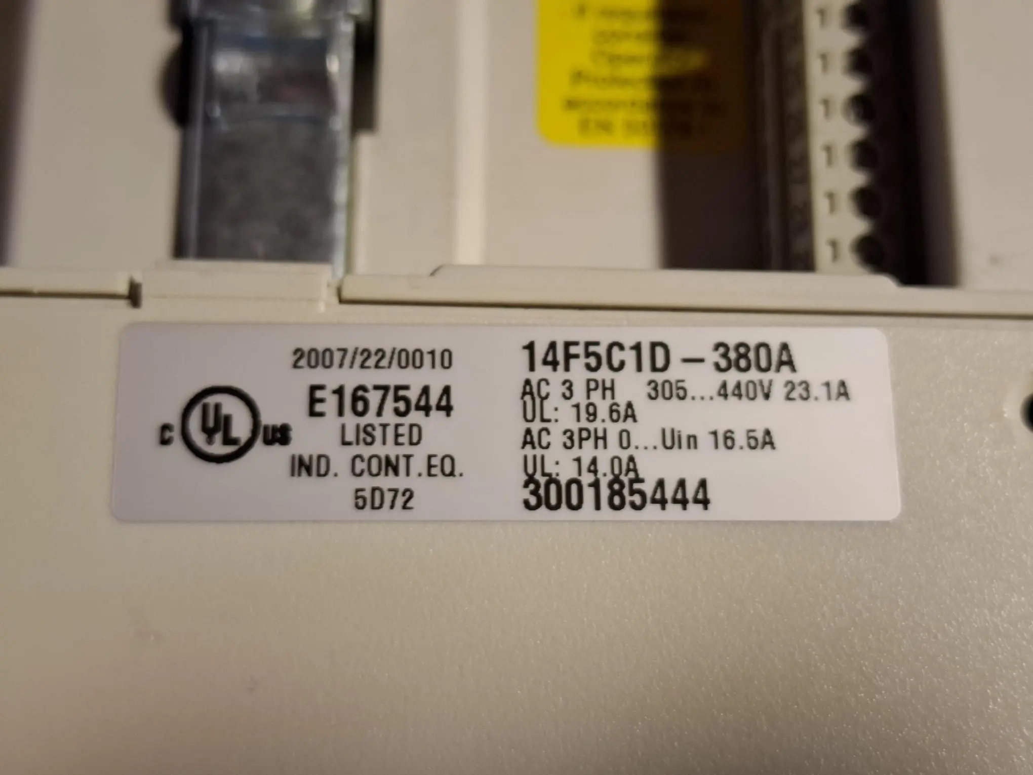 Produktfoto 1 von Frequenzumformer Combivert F5, 7,5KW, 14F5C1D-380A