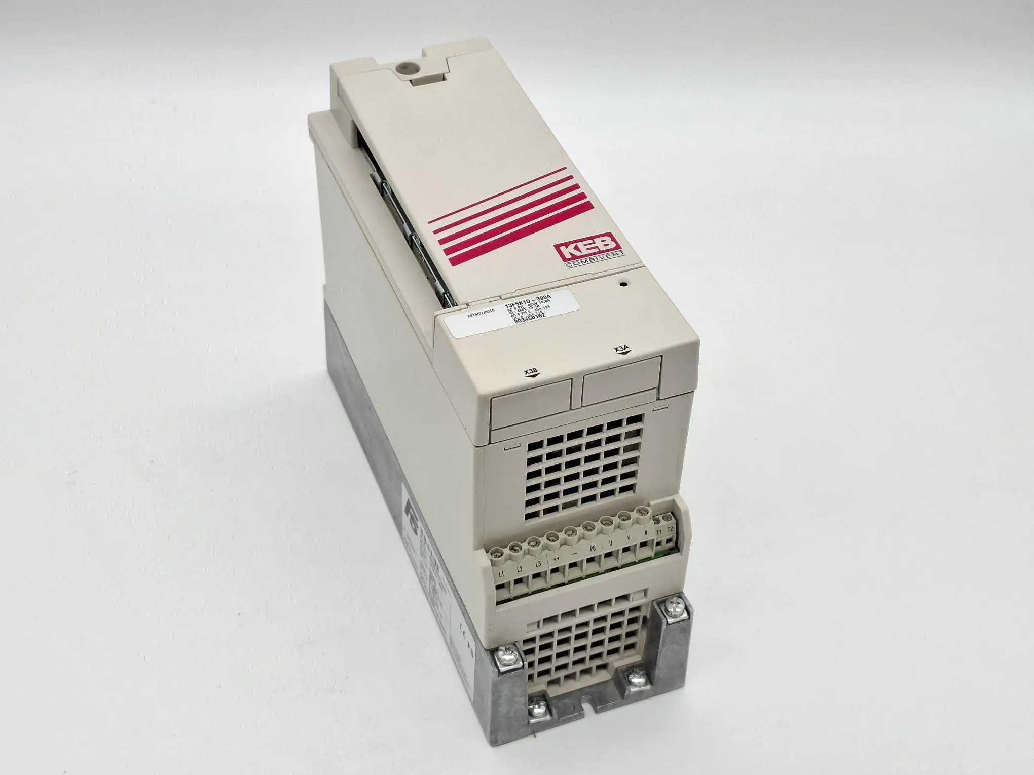 Produktfoto 1 von Frequenzumformer Combivert F5, 5,5 KW, 13F5K1D-390A