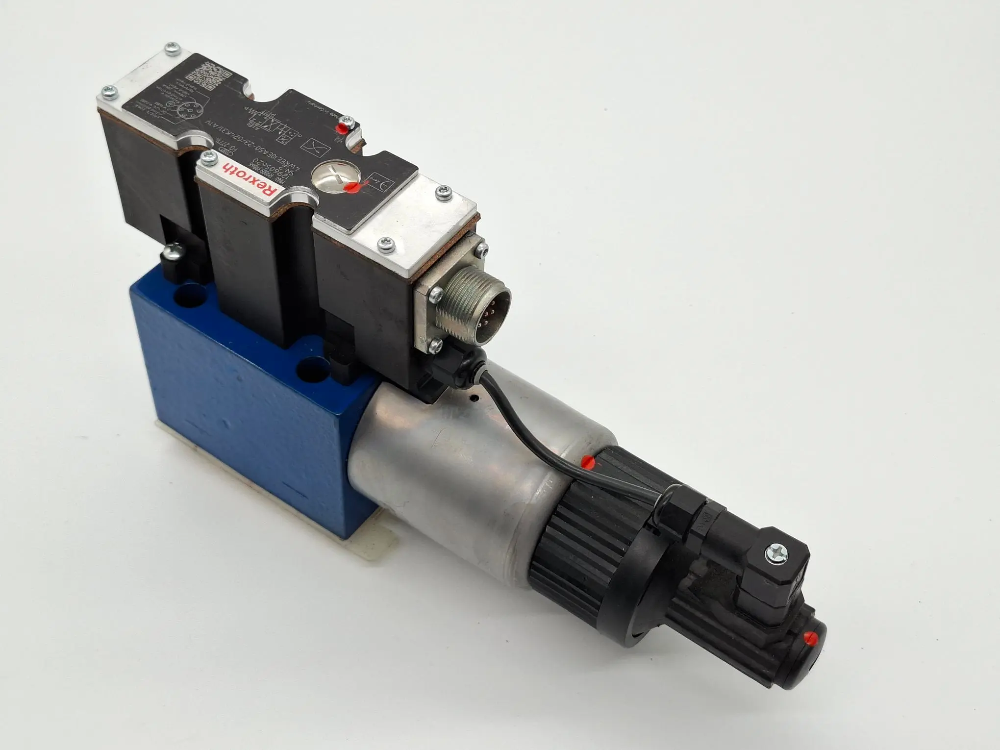 Produktfoto 1 von Proportional Wegeventil, R900939866, 4WREE 10 EA50-….
