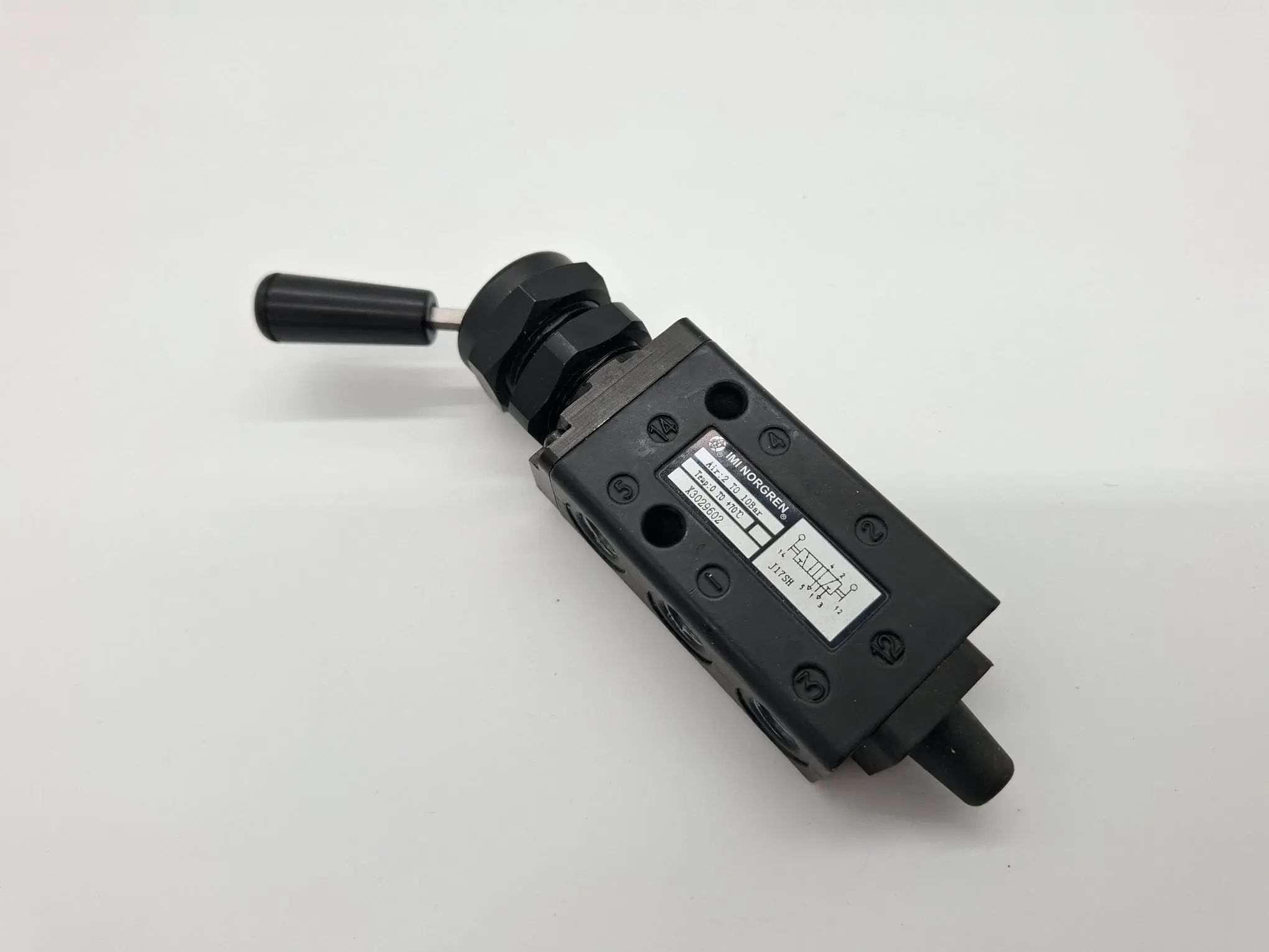 Produktfoto 1 von Hebel Ventil, 5/2 Wege, G1/8", X3029602