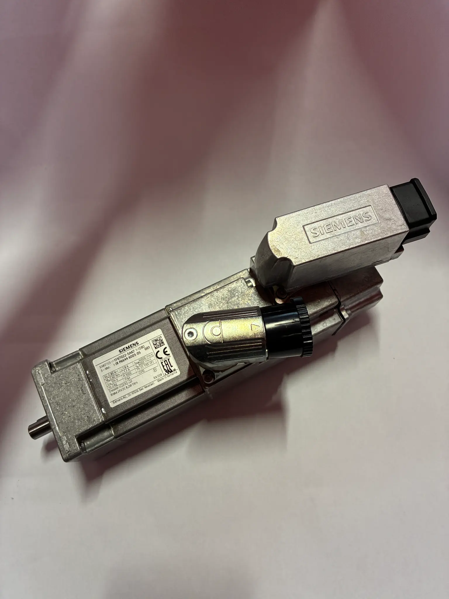 Produktfoto 1 von Drehstrom-Servomotor 1FK7022-5AK71-1LG0