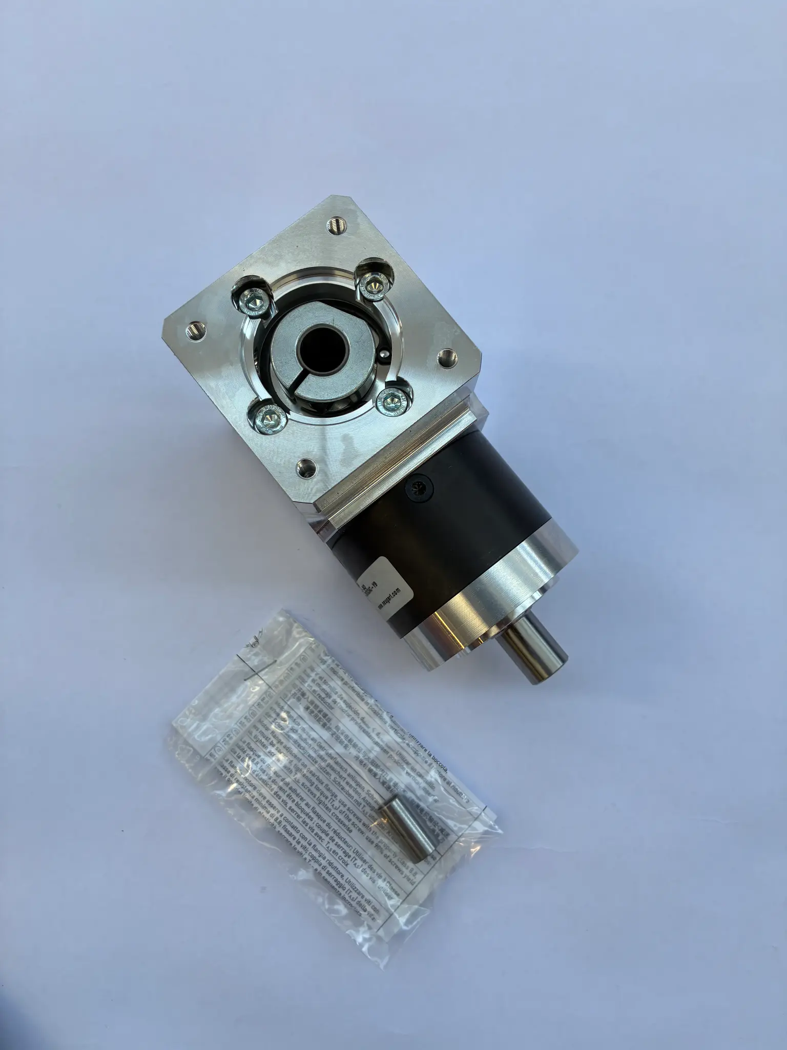 Produktfoto 1 von Winkelplanetengetriebe WPLE60    i=8