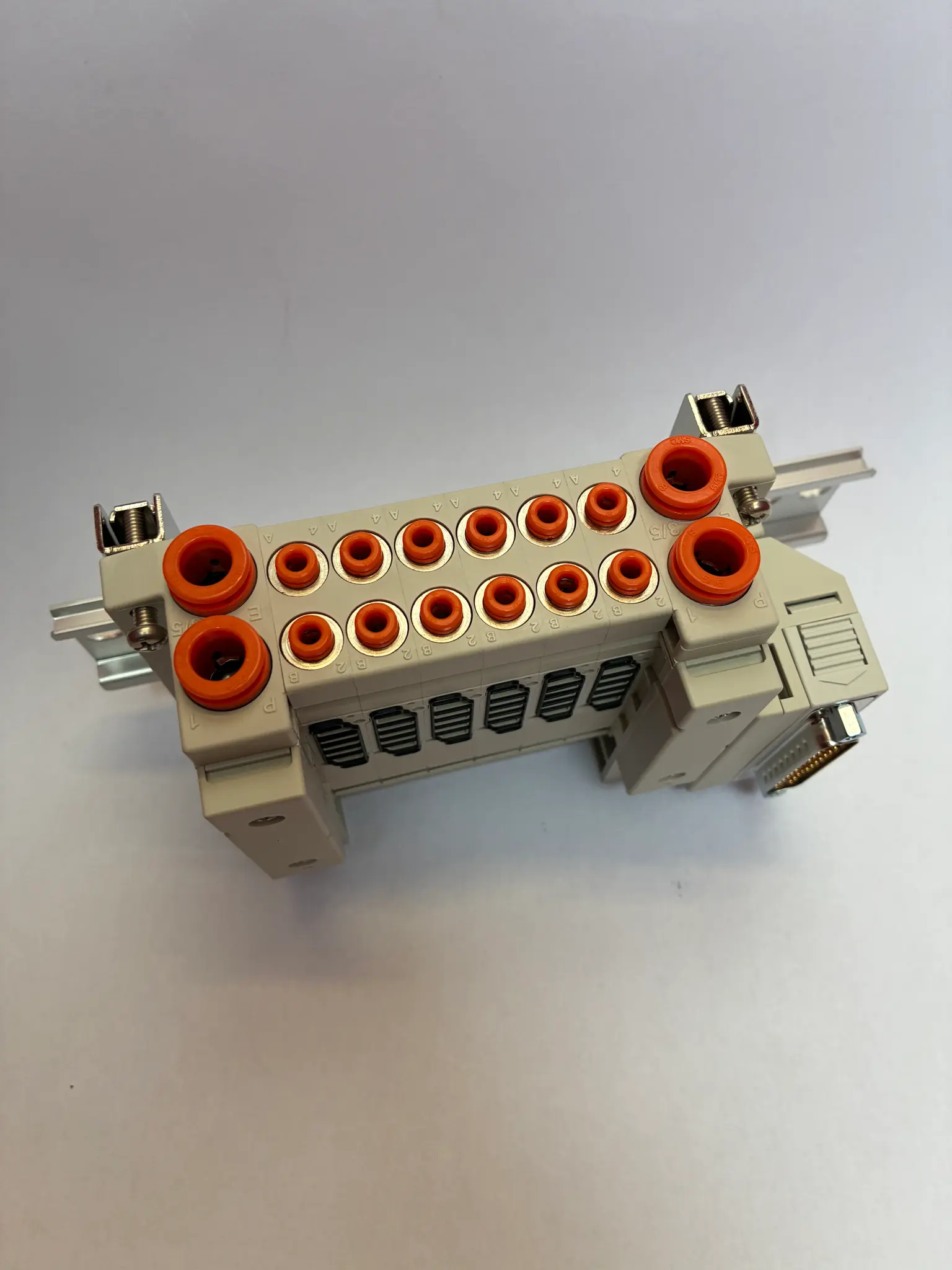 Produktfoto 1 von Ventilinsel SS5V1-10FD1-06B-N1-D
