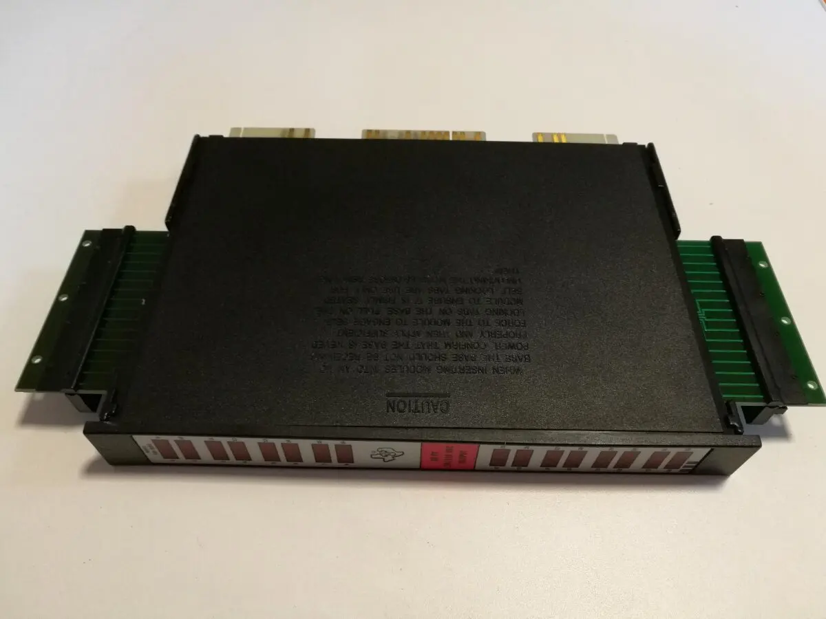 500-5056 Siemens Simatic 500 Texas Instruments digital output 24/120VAC 5005056