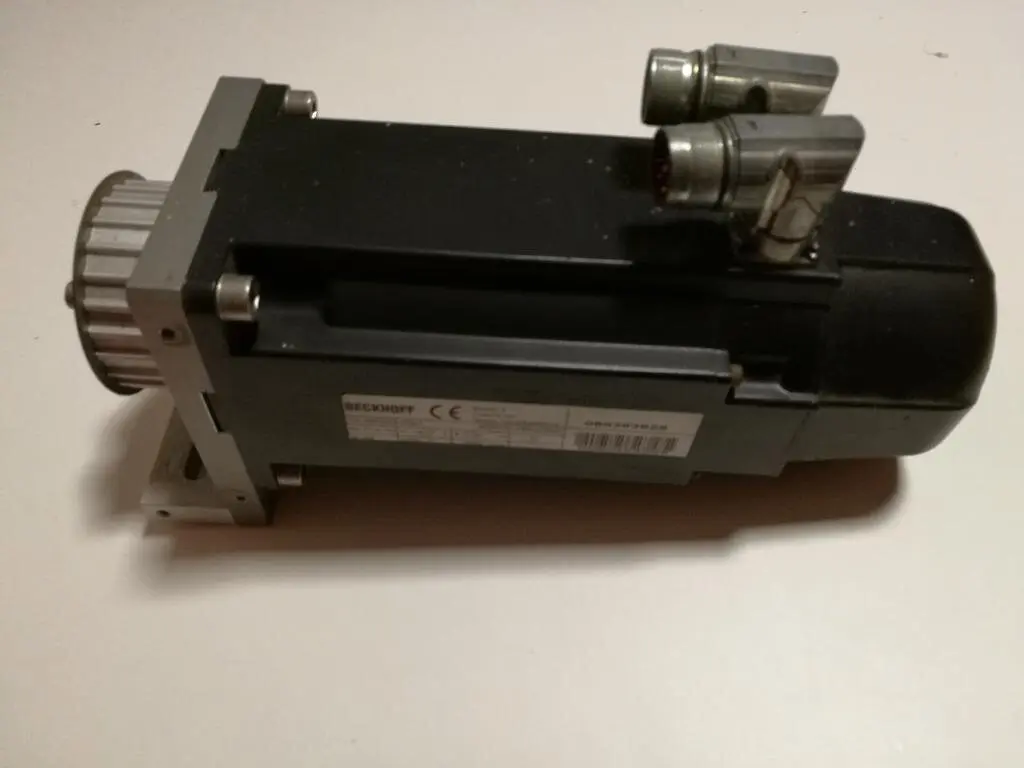 Produktfoto 1 von Beckhoff AM3053-0G21 Servomotor 2,06 kW mit Haltebremse