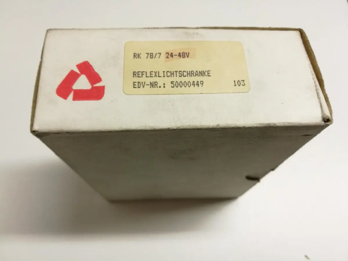Produktfoto 1 von Leuze RK 78/7 Reflexionslichtschranke 0..0,8m photoelectric sensor 24-48V