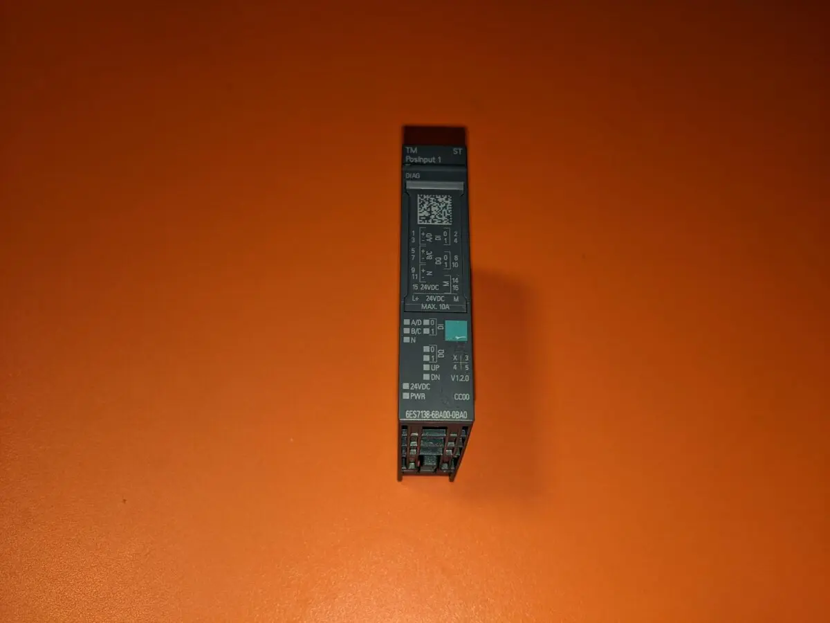 Produktfoto 1 von SIMATIC ET 200SP, TM POSINPUT 1 Zähl-und Positionserfassungsbaugruppe für RS-422 Inkrementalgeber oder SSI Absolutwertgeber, 2DI, 2DQ