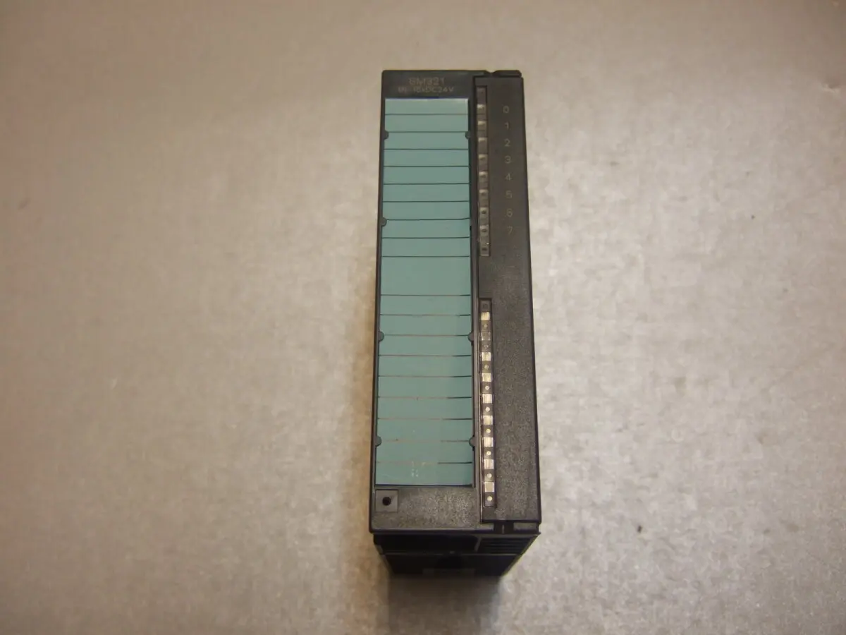 Produktfoto 1 von Siemens Simatic S7 300 SM321 1BH01 16DI Eingangskarte 6ES7321-1BH01-0AA0