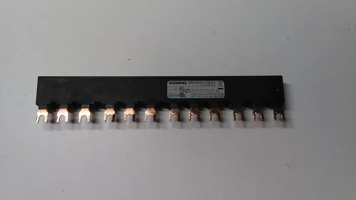 Produktfoto 1 von Siemens 3RV1915-1CB 3 Phasen Sammelschiene 4 Schalter busbar