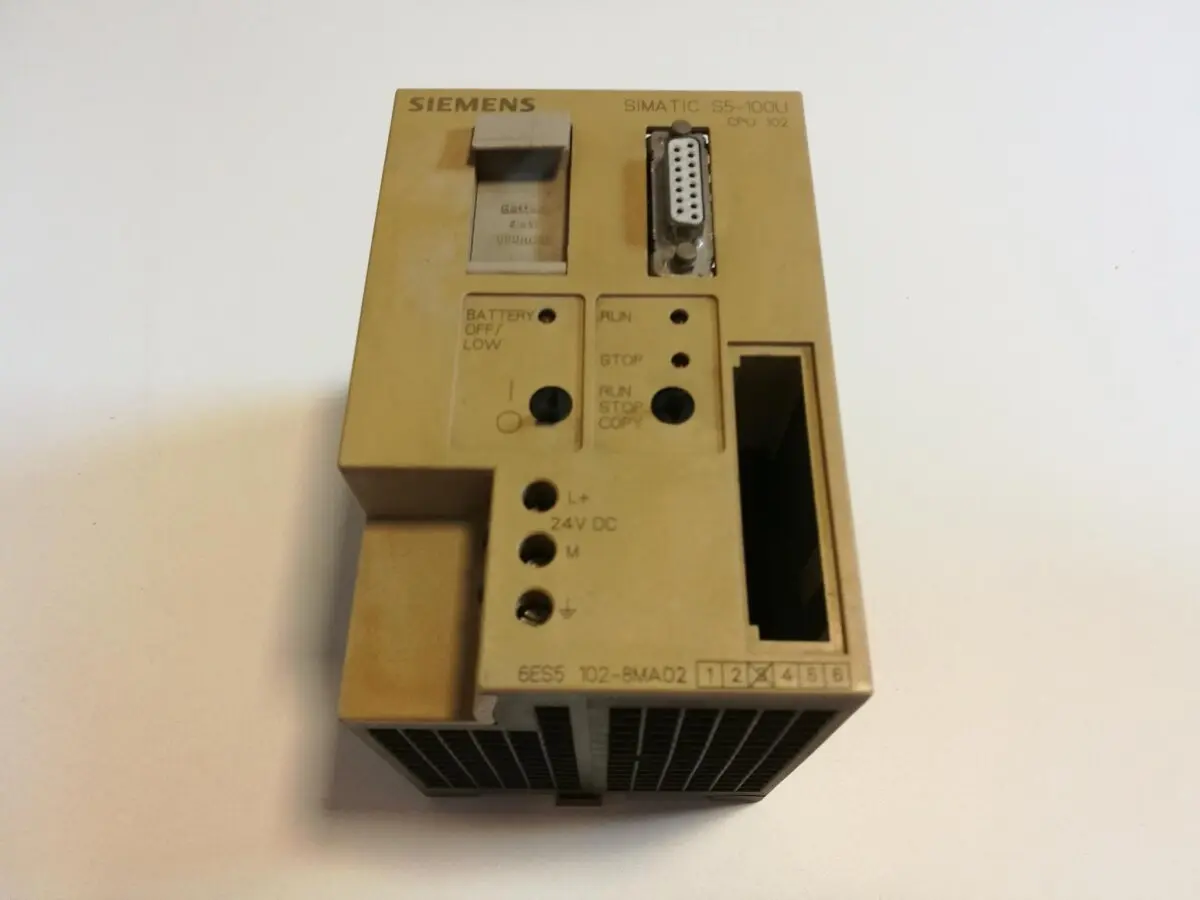 Produktfoto 1 von Siemens Simatic S5 6ES5100-8MA02  S5-100U CPU 100 Zentralbaugruppe