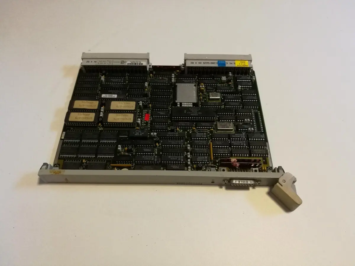 Produktfoto 1 von Siemens Simatic S5 6ES5947-3UA22 Zentralbaugruppe CPU947 6ES5-947-3UA22