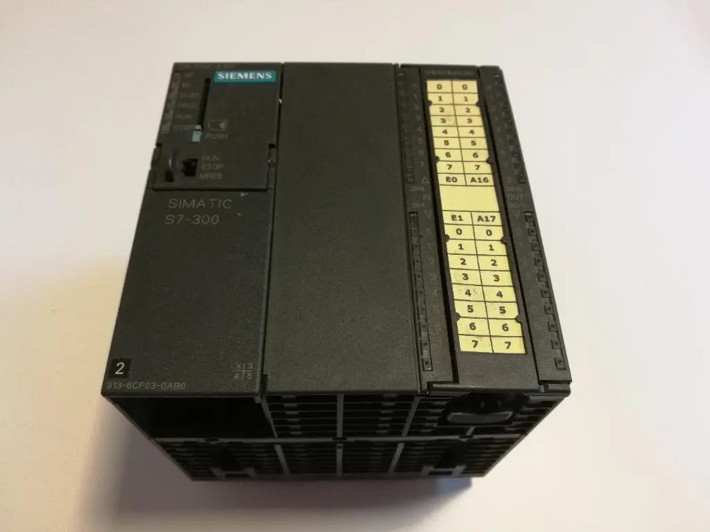 Produktfoto 1 von Siemens Simatic S7-300 CPU313C-2 DP 6ES7313-6CF03-0AB0 + MMC 64kB 6ES7953-8LF20