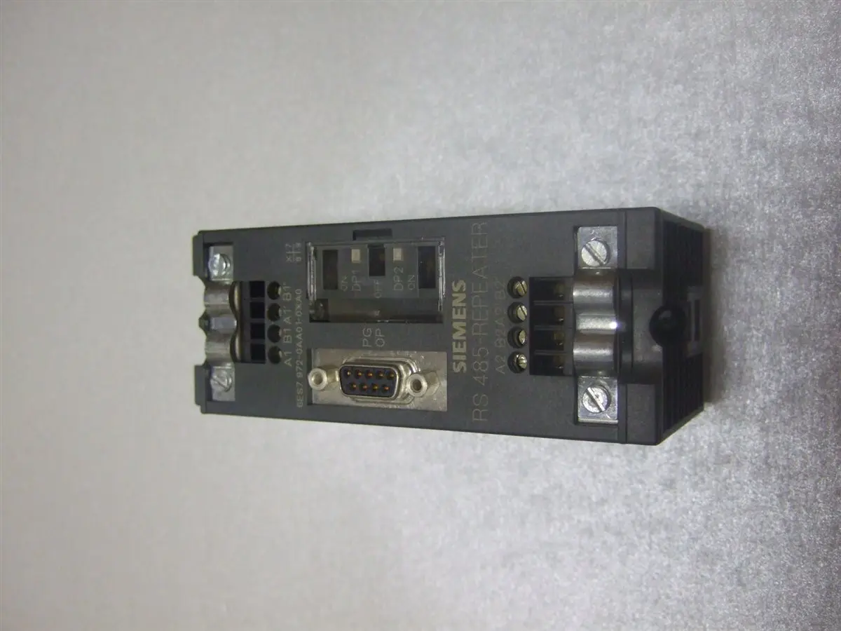 Produktfoto 1 von Siemens Simatic S7 6ES7972-0AA01-0XA0 Repeater 6ES7 972-0AA01-0XA0 Profibus