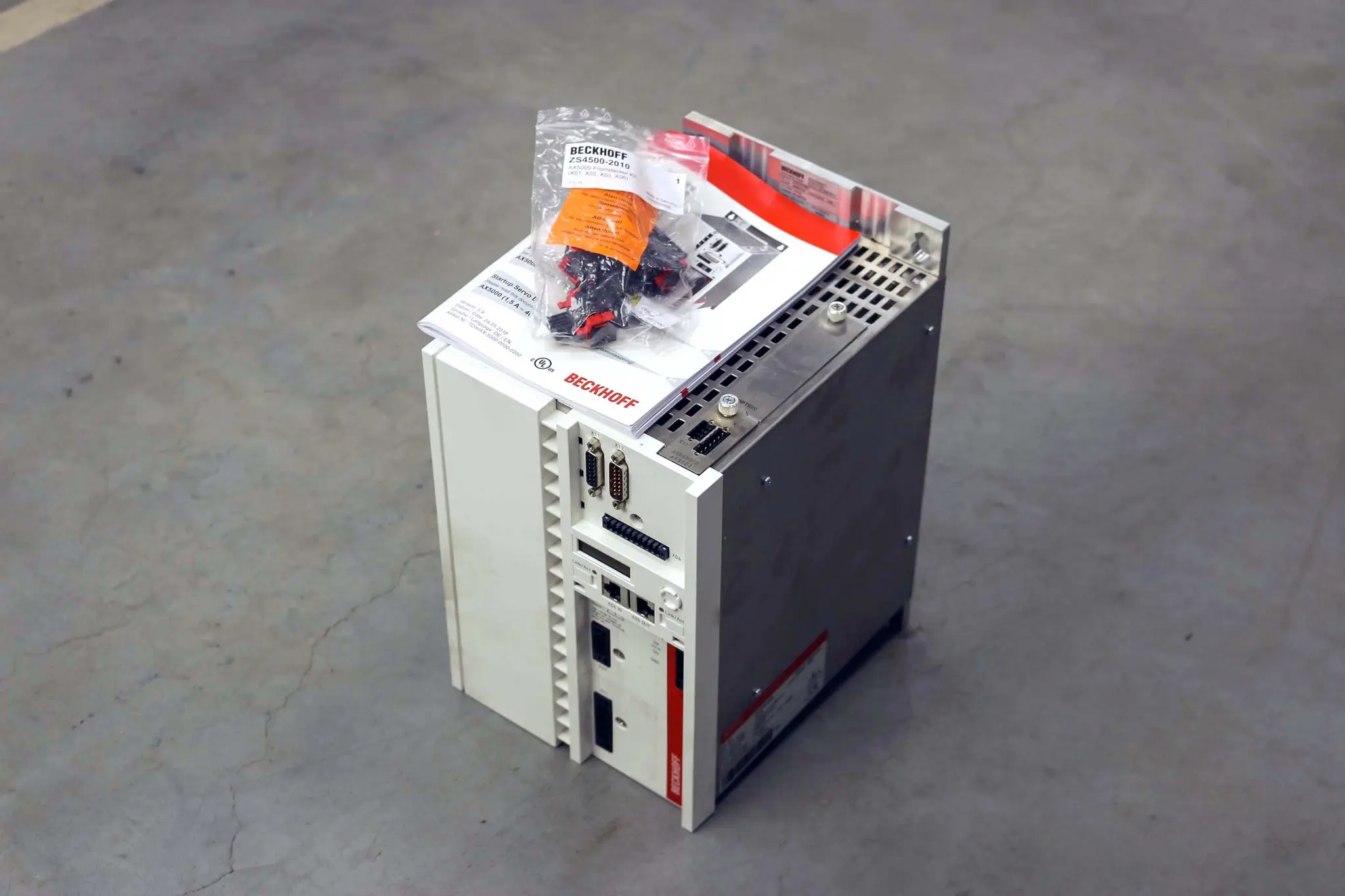Produktfoto 1 von AX5125-0000 + AX5801