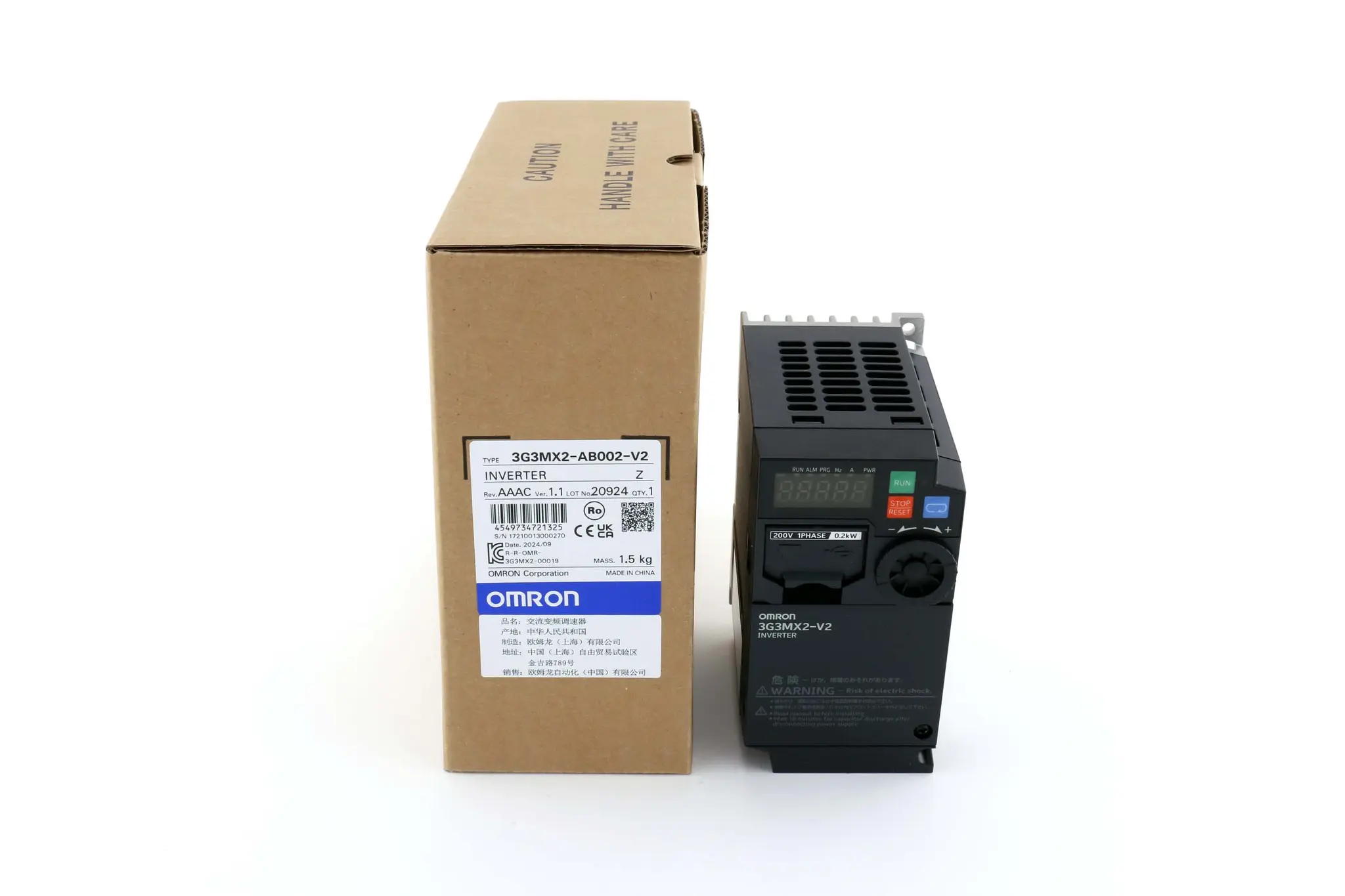 Produktfoto 1 von 3G3MX2-AB002-V2