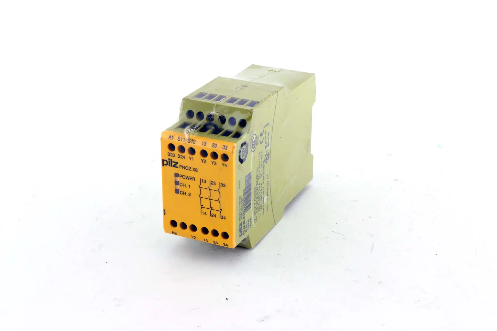 Produktfoto 1 von 774729 ; PNOZ X6 24VAC 24VDC 3N/O