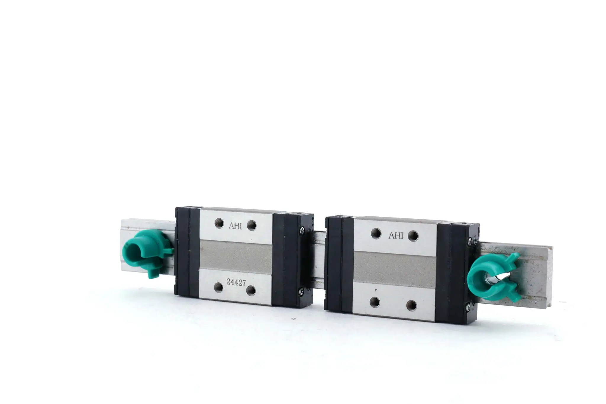 Produktfoto 1 von SHW12CR2QZUUC1M-150LM