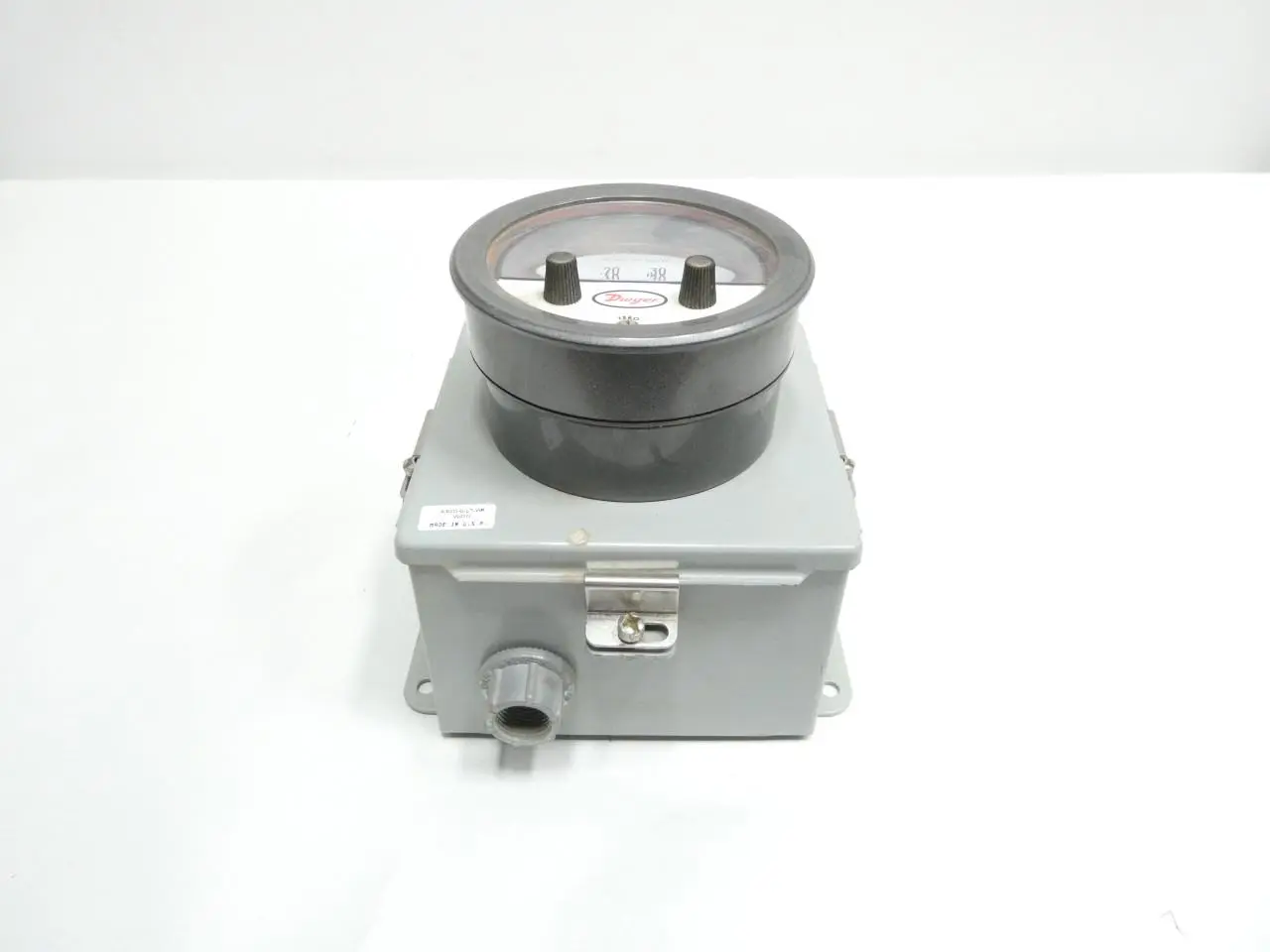 Produktfoto 1 von DWYER A3000-0-LT-WP