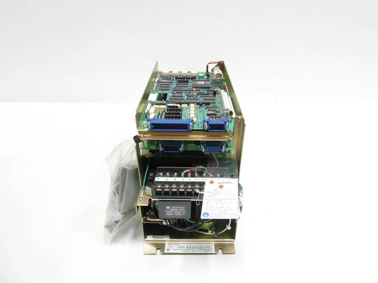 Produktfoto 1 von YASKAWA CACR-HR03BBY75