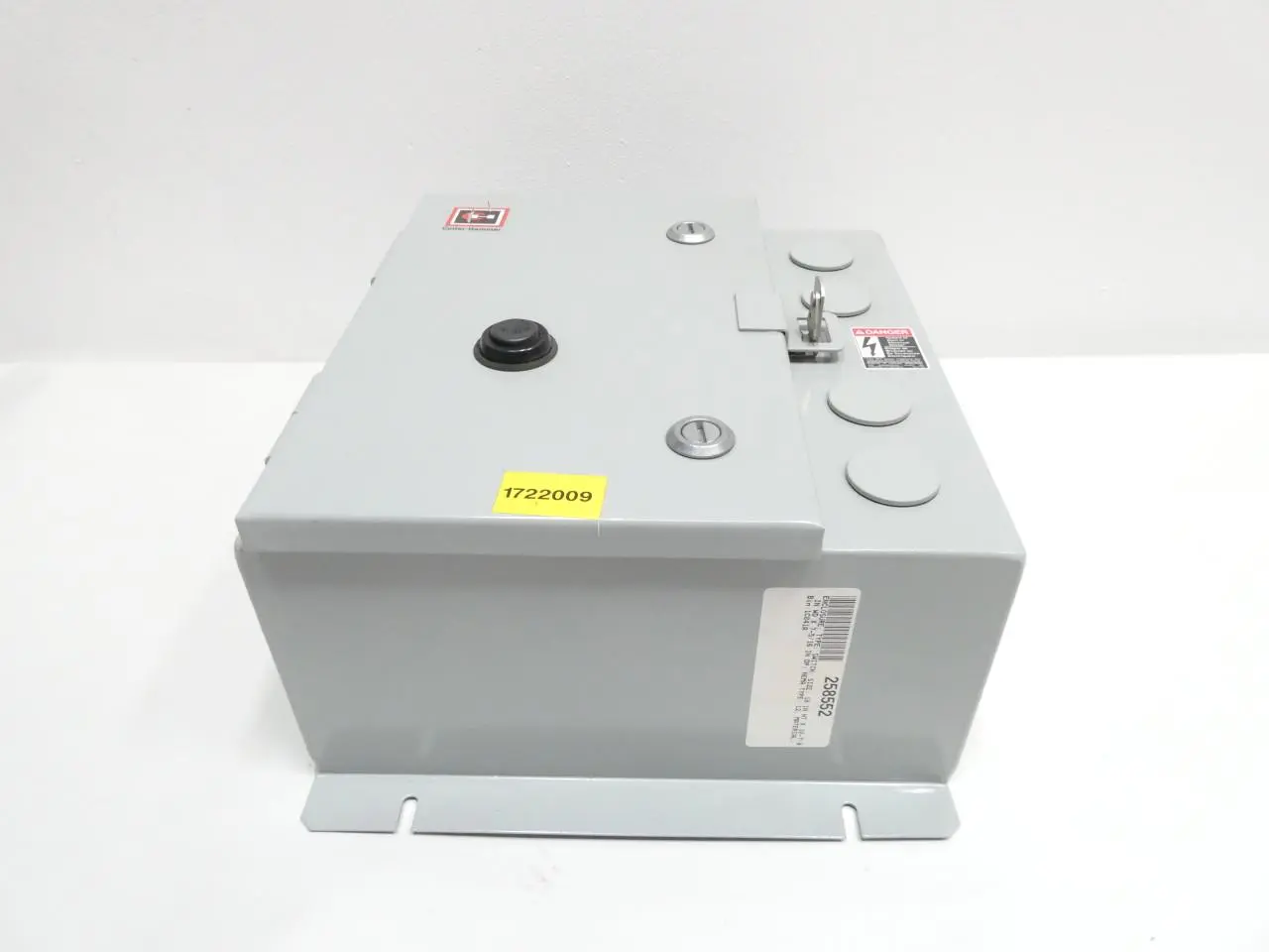 Produktfoto 1 von CUTLER HAMMER C799B84