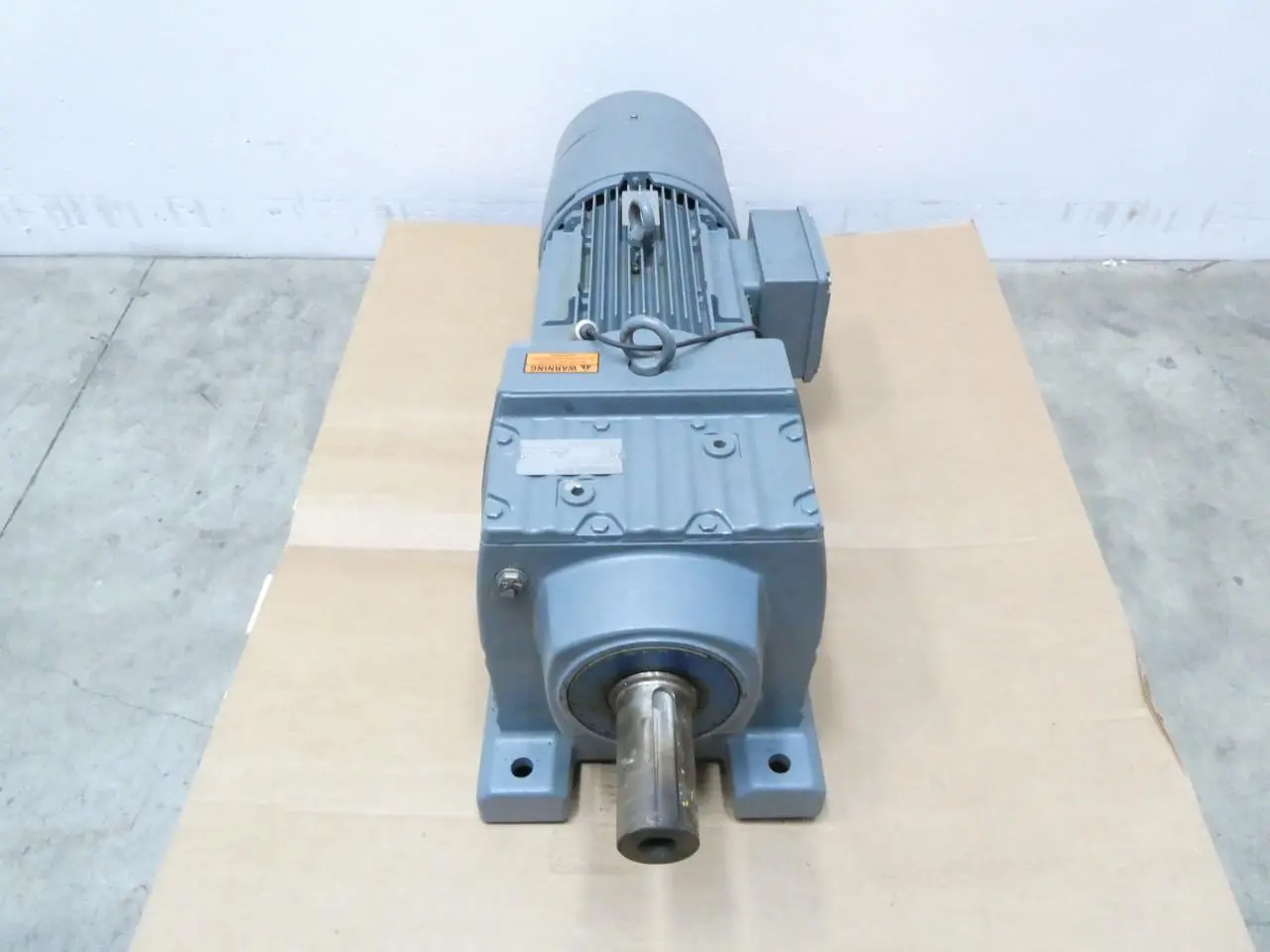 Produktfoto 1 von SEW EURODRIVE R97CV132ML4/BM/TF/AV1H