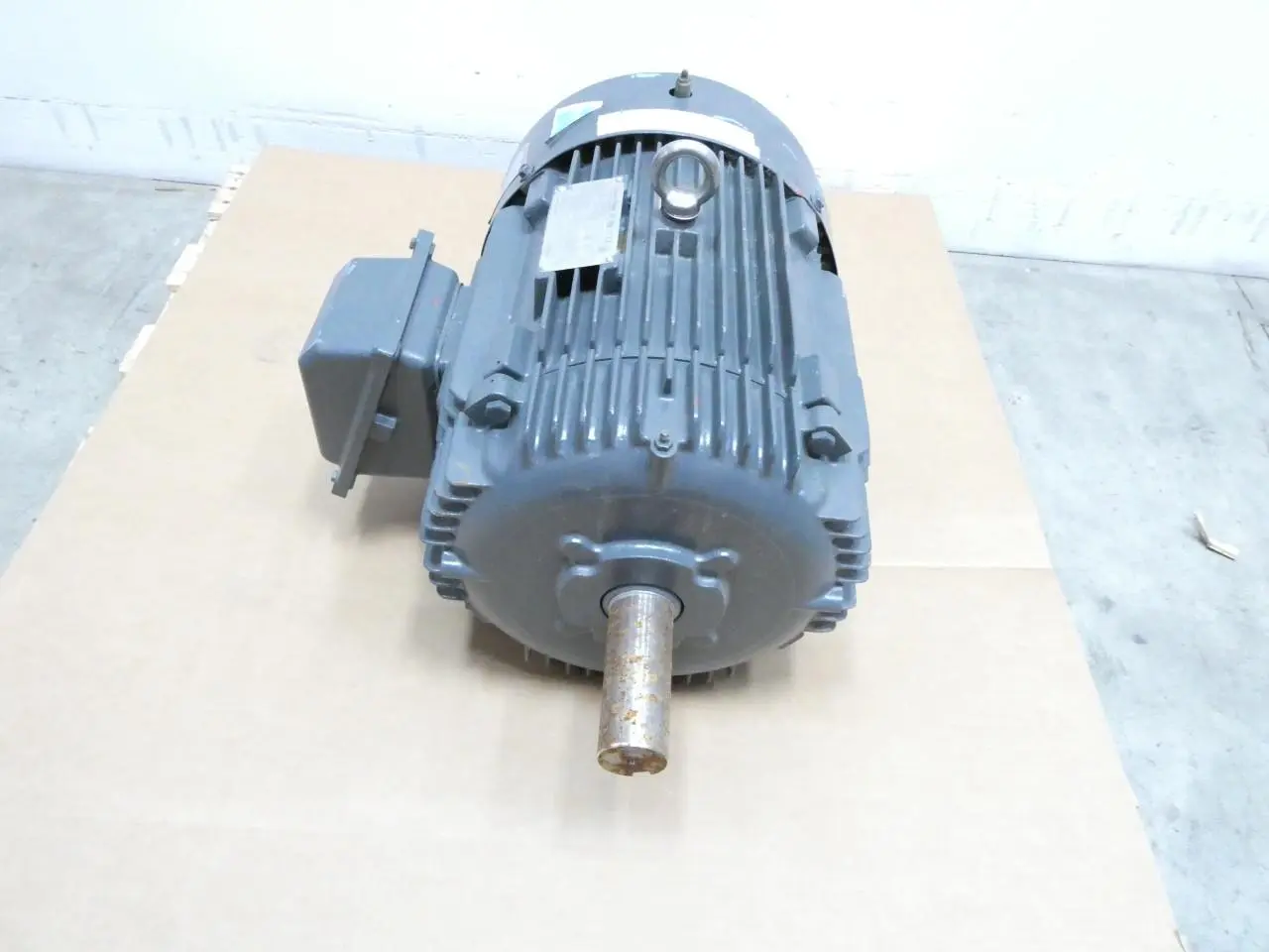 CROWN TRITON HLS284SR1L5B