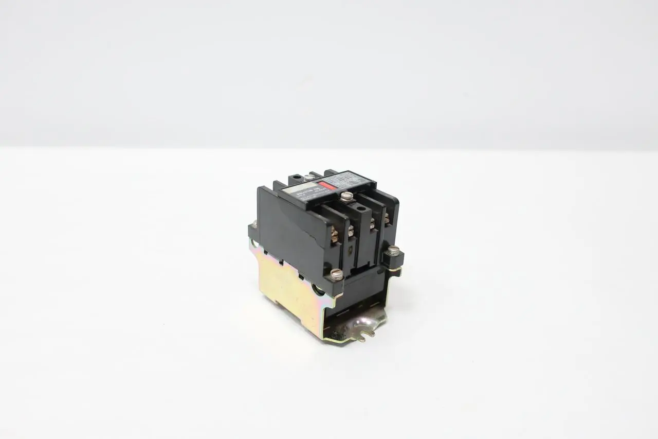 Produktfoto 1 von ALLEN BRADLEY 700-N400A24