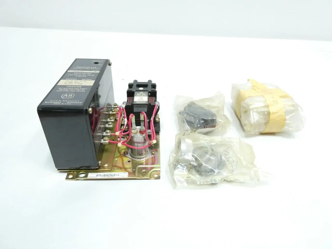 Produktfoto 1 von ALLEN BRADLEY 870ZOD33