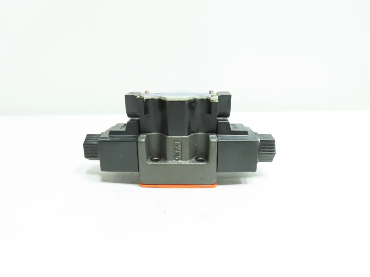 Produktfoto 1 von YUKEN DSG-03-3C2-A100-5011