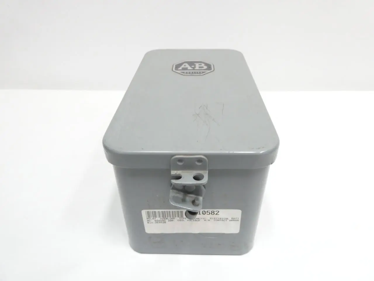 Produktfoto 1 von ALLEN BRADLEY 810-A08B