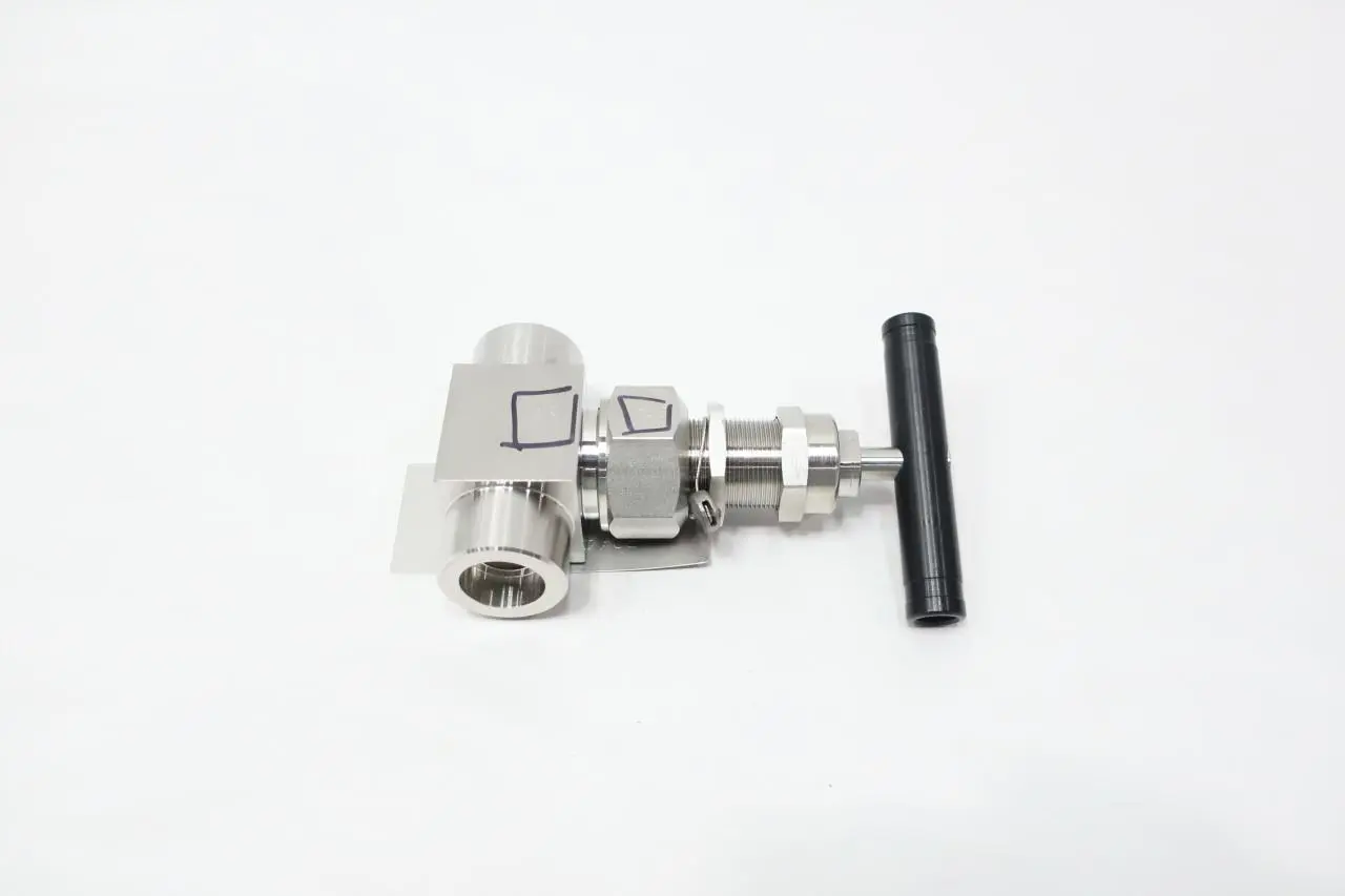 Produktfoto 1 von SWAGELOK SS-12NBSW8P-G