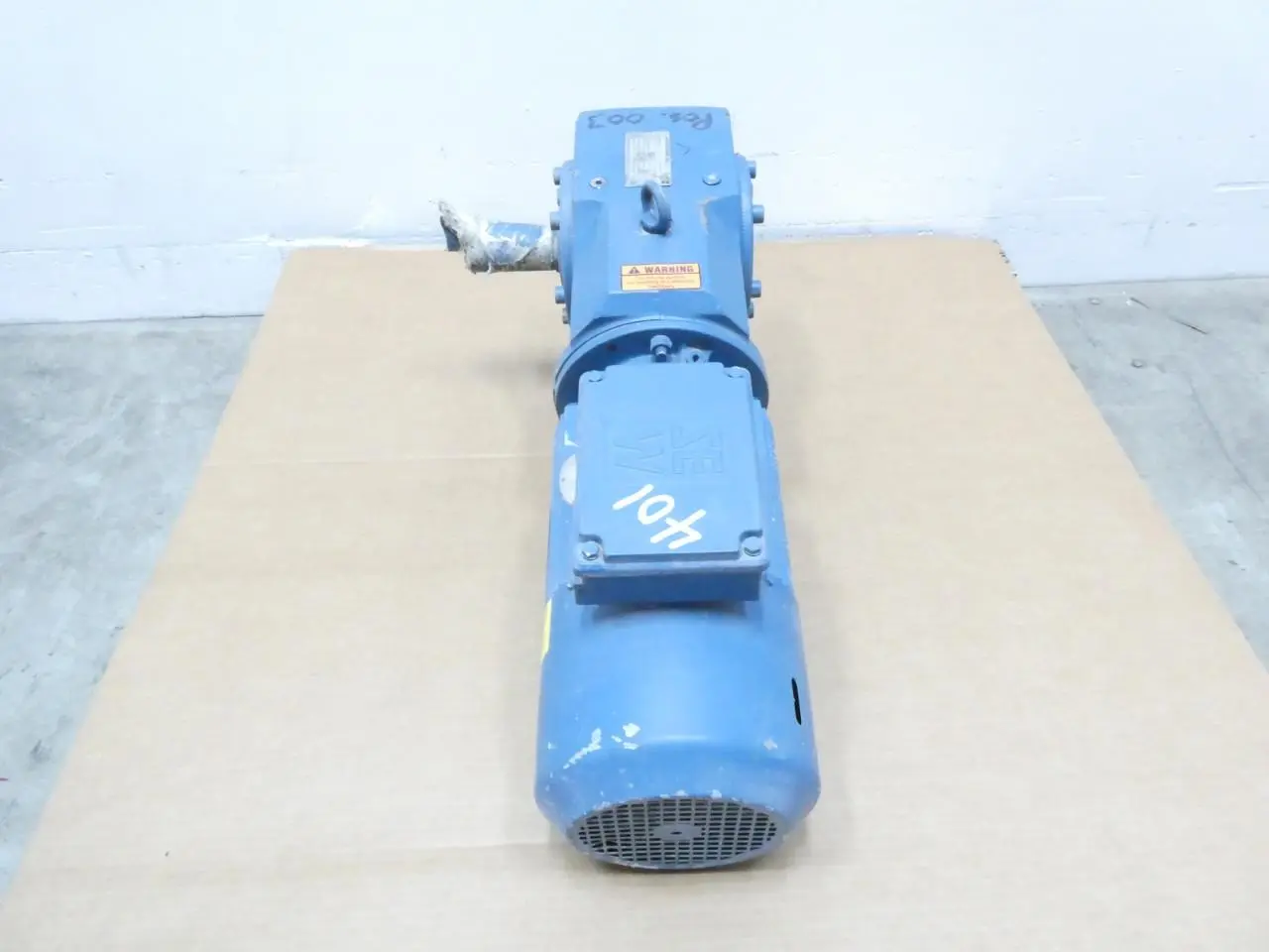 Produktfoto 1 von SEW EURODRIVE K76SDT100L8/2BM4MR-KS