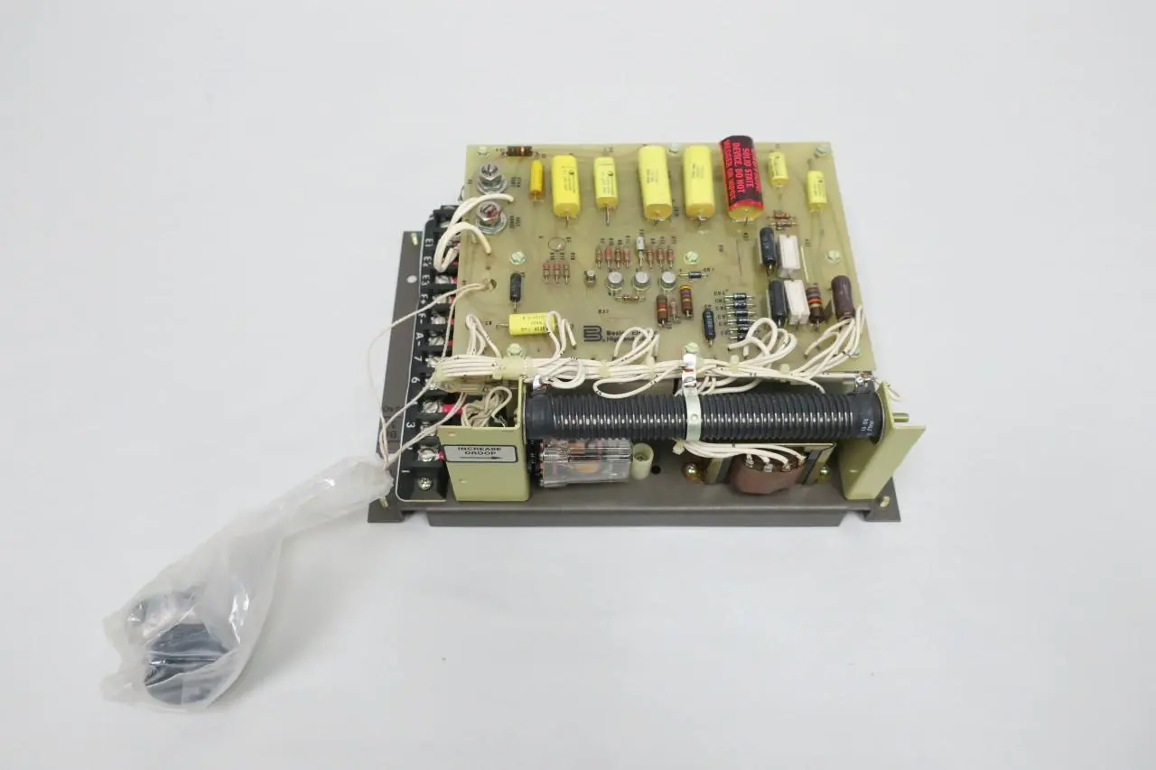 BASLER ELECTRIC SR8A2B01A3E