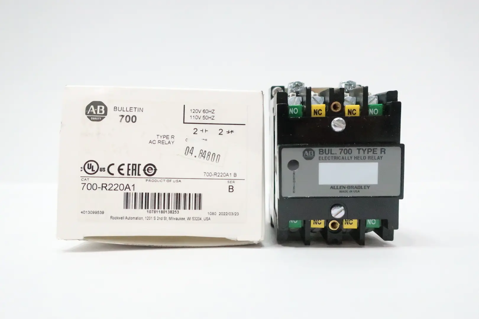 Produktfoto 1 von ALLEN BRADLEY 700-R220A1