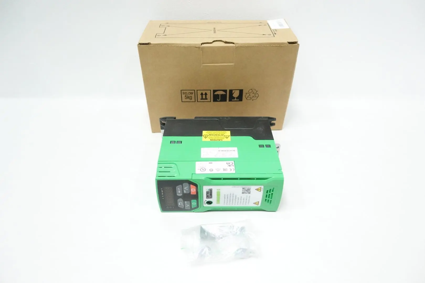Produktfoto 1 von CONTROL TECHNIQUES C300-022 00056 A101 01 AB100