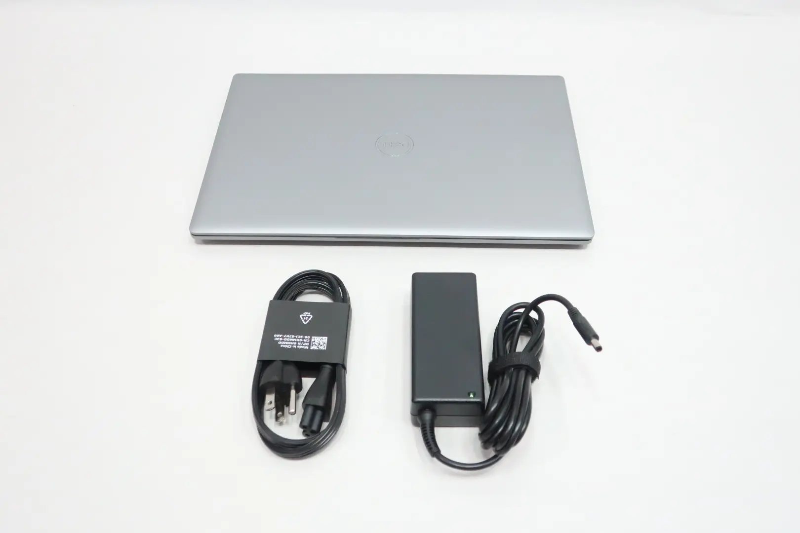 Produktfoto 1 von DELL P158G002
