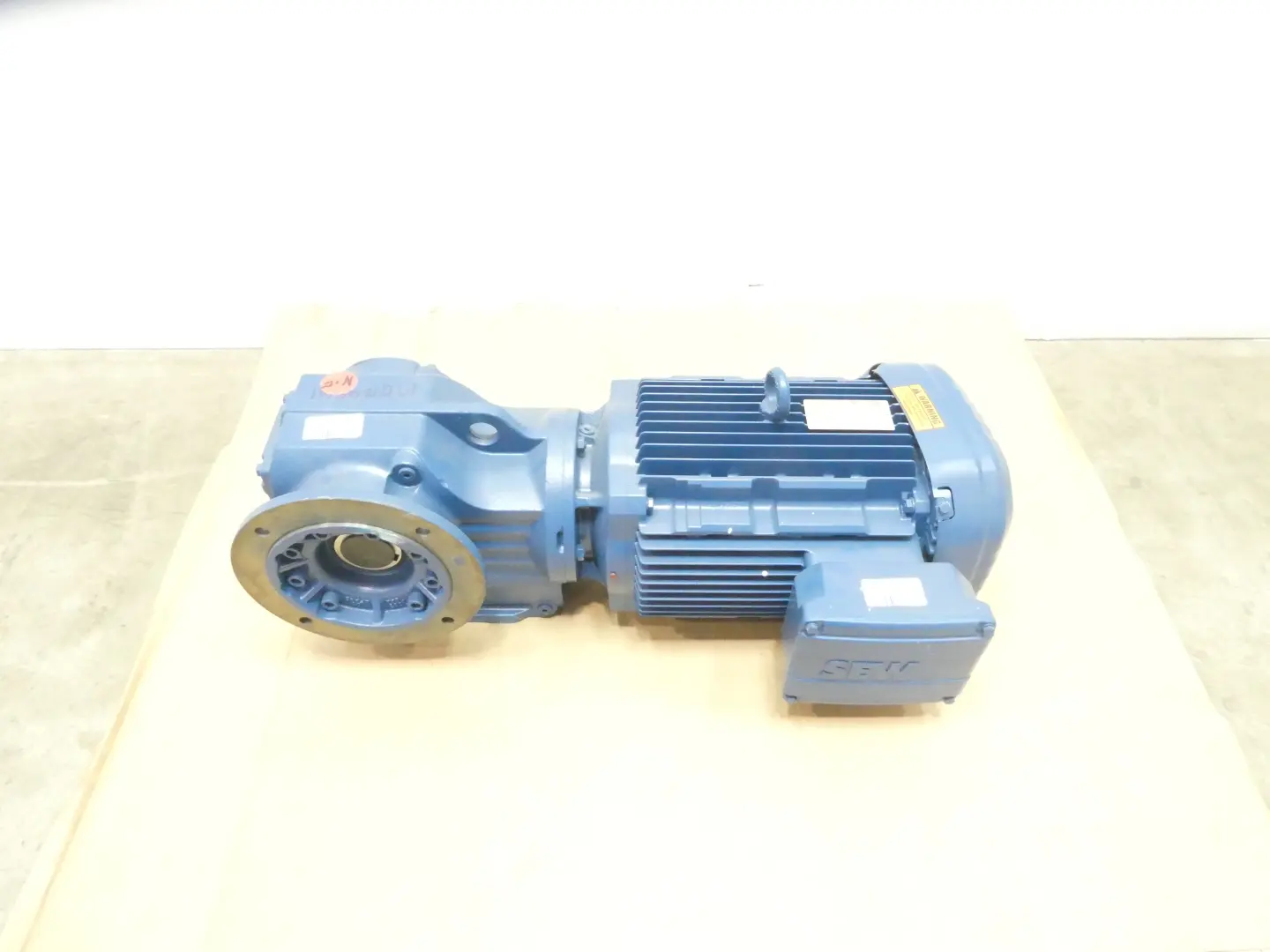 Produktfoto 1 von SEW EURODRIVE KAF77 DRS160S8/4/DH