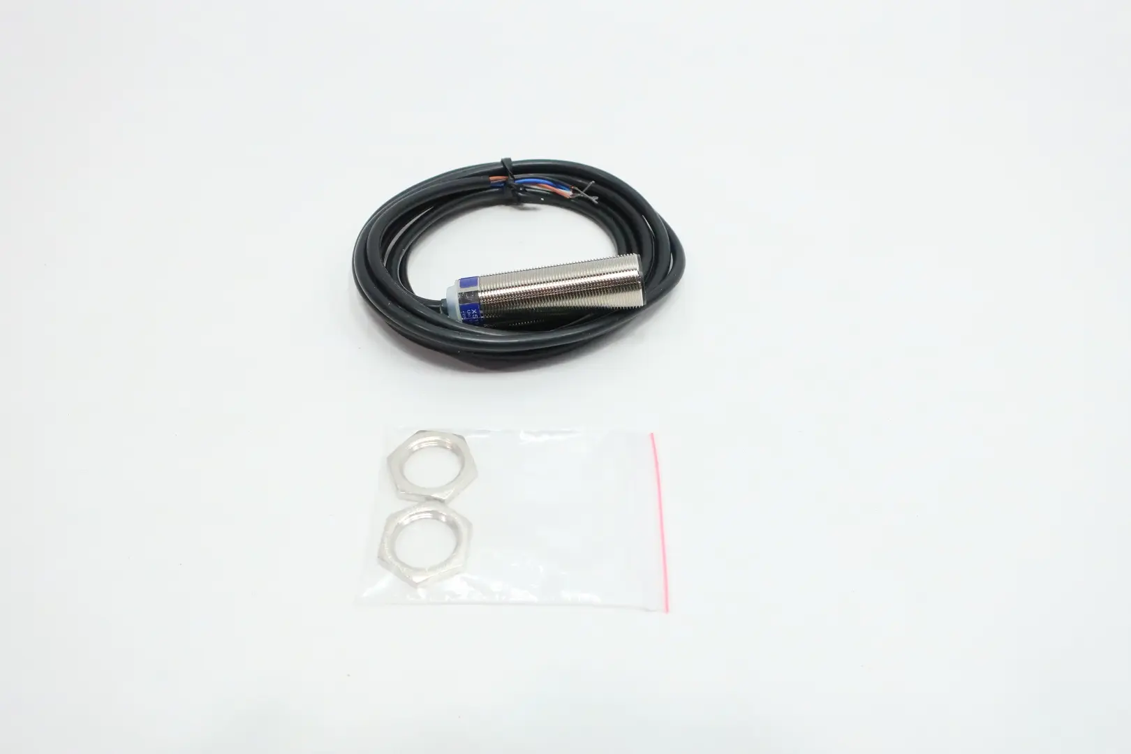 Produktfoto 1 von TELEMECANIQUE XS1M18KP340