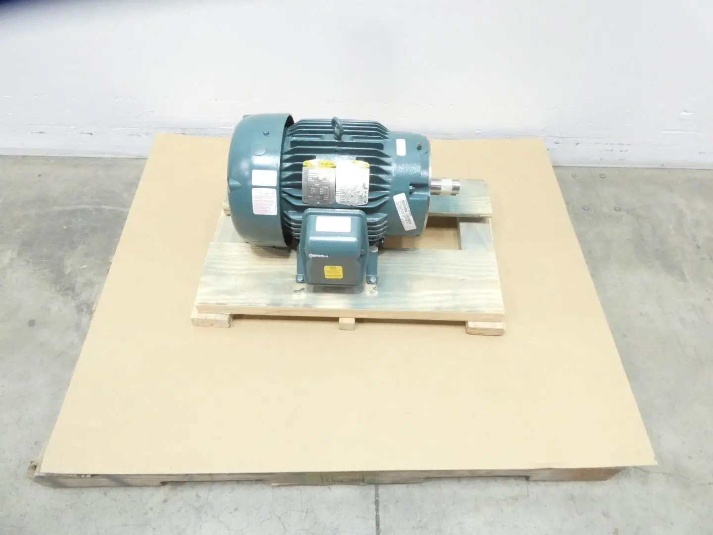 Produktfoto 1 von BALDOR VECP83770T-4