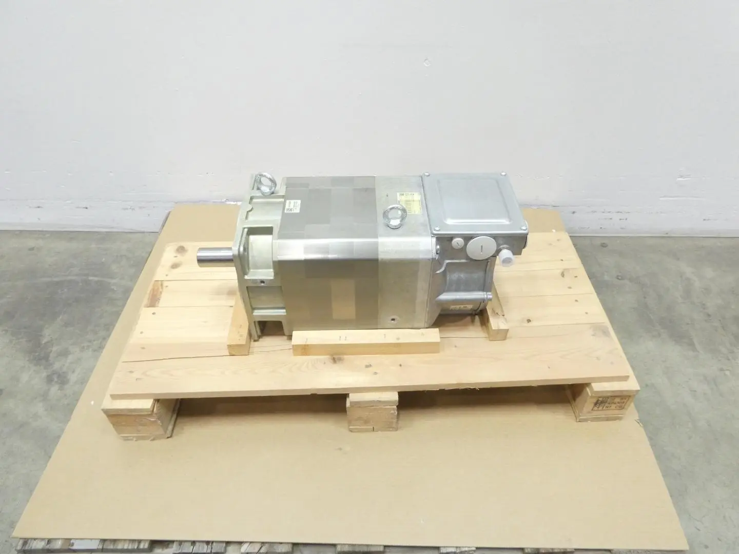 Produktfoto 1 von SIEMENS 1PH7133-2MG02-0BK0