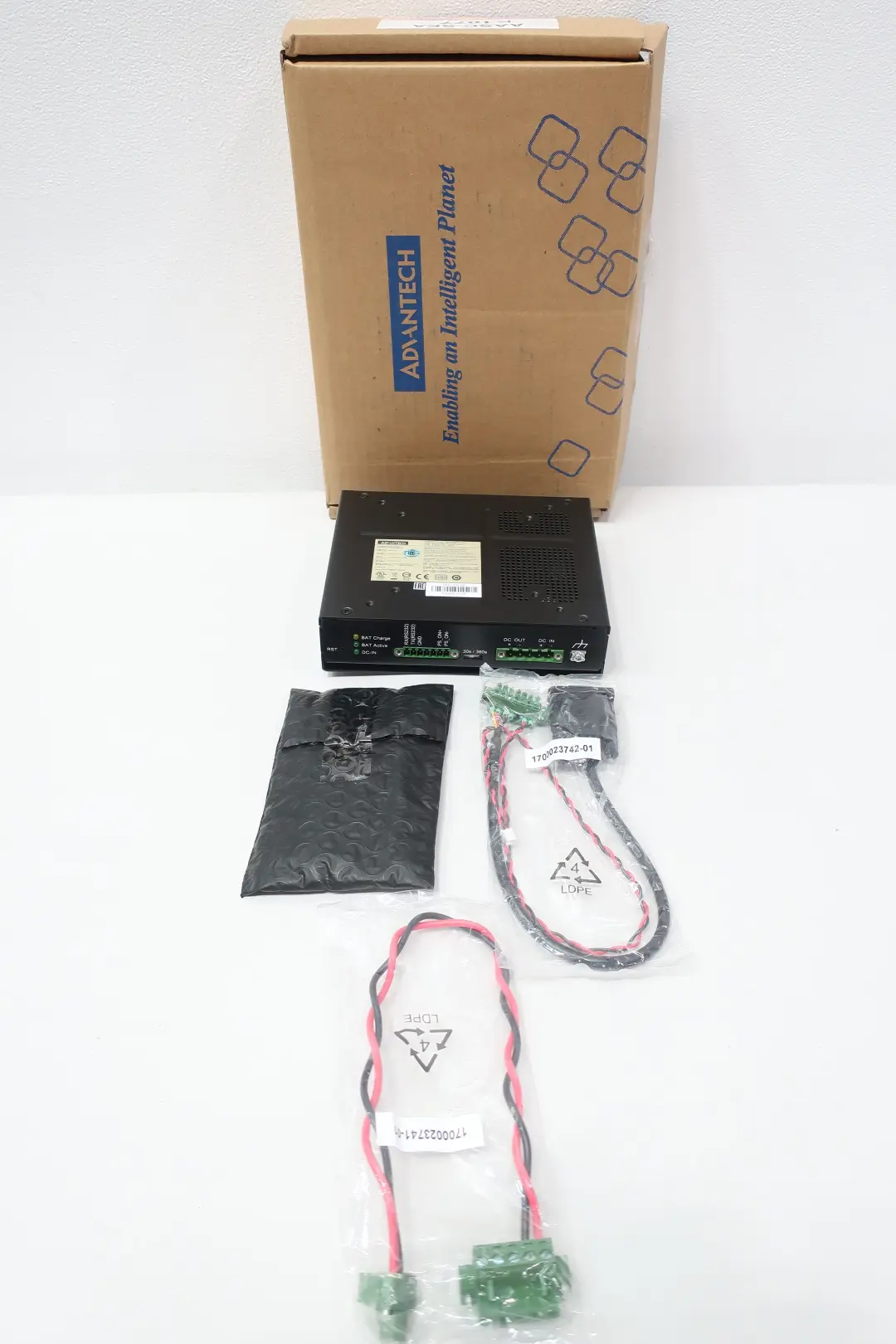 Produktfoto 1 von ADVANTECH PPC-IPS