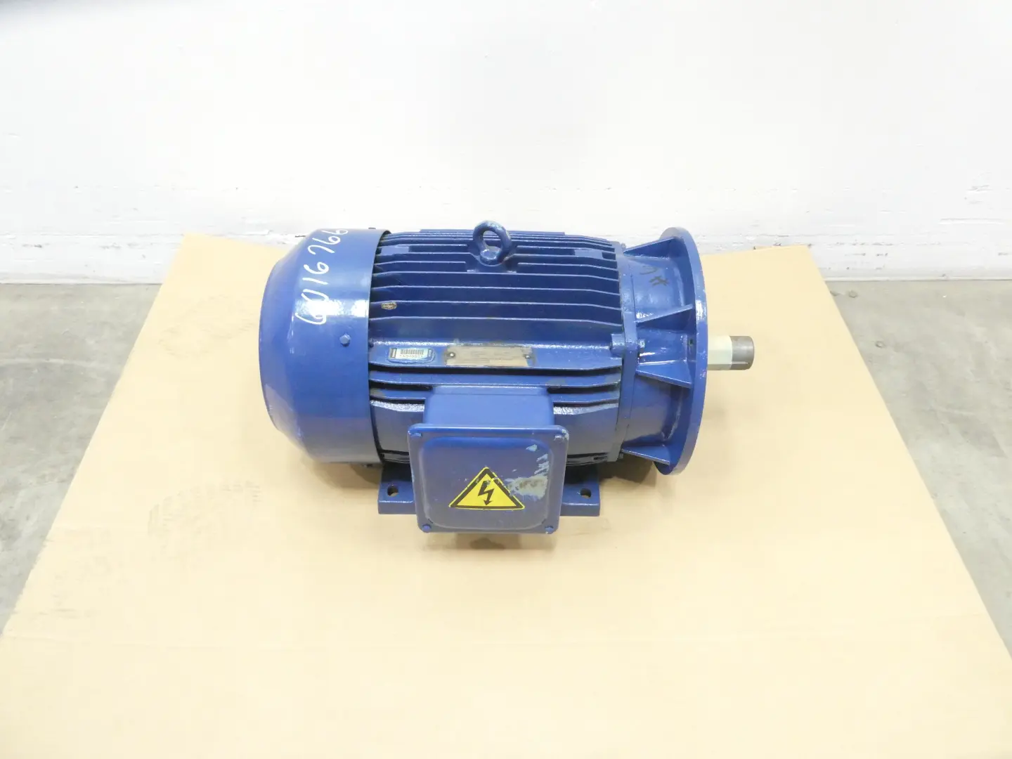 Produktfoto 1 von AEG AM 180 LR4