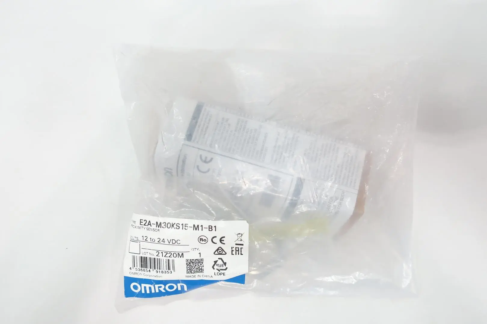 Produktfoto 1 von OMRON E2A-M30KS15-M1-B1