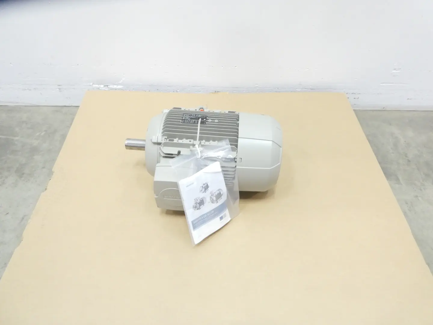 Produktfoto 1 von SIEMENS 1AV3130B 1LE10231CB022AF5-Z
