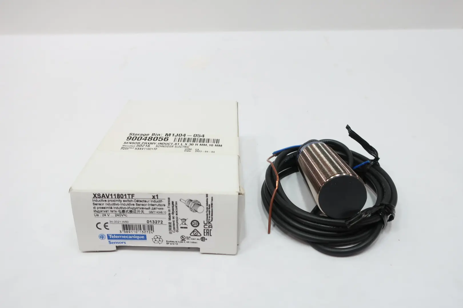 Produktfoto 1 von TELEMECANIQUE XSAV11801TF