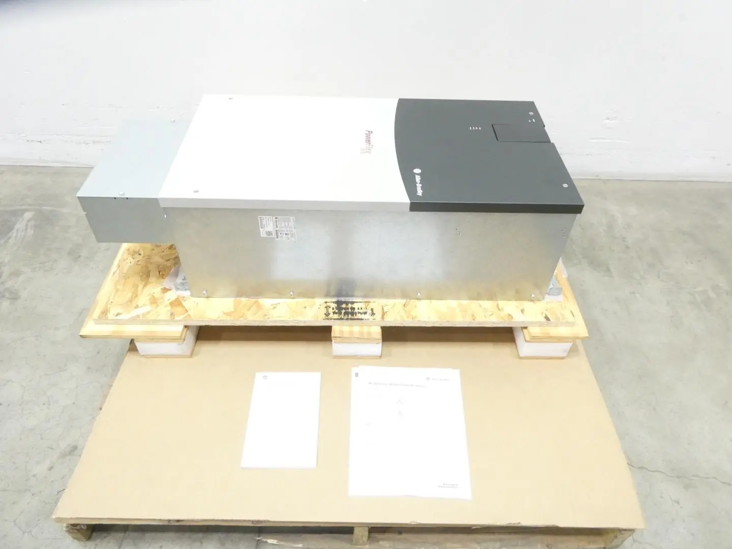 Produktfoto 1 von ALLEN BRADLEY 20BD156A0AYNANC0