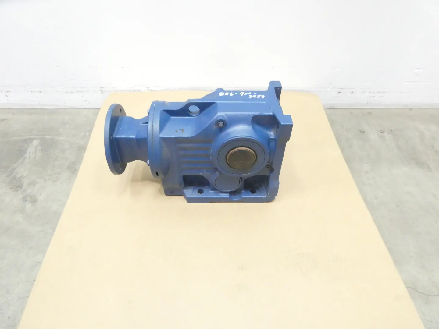 Produktfoto 1 von SEW EURODRIVE KA87B AM184