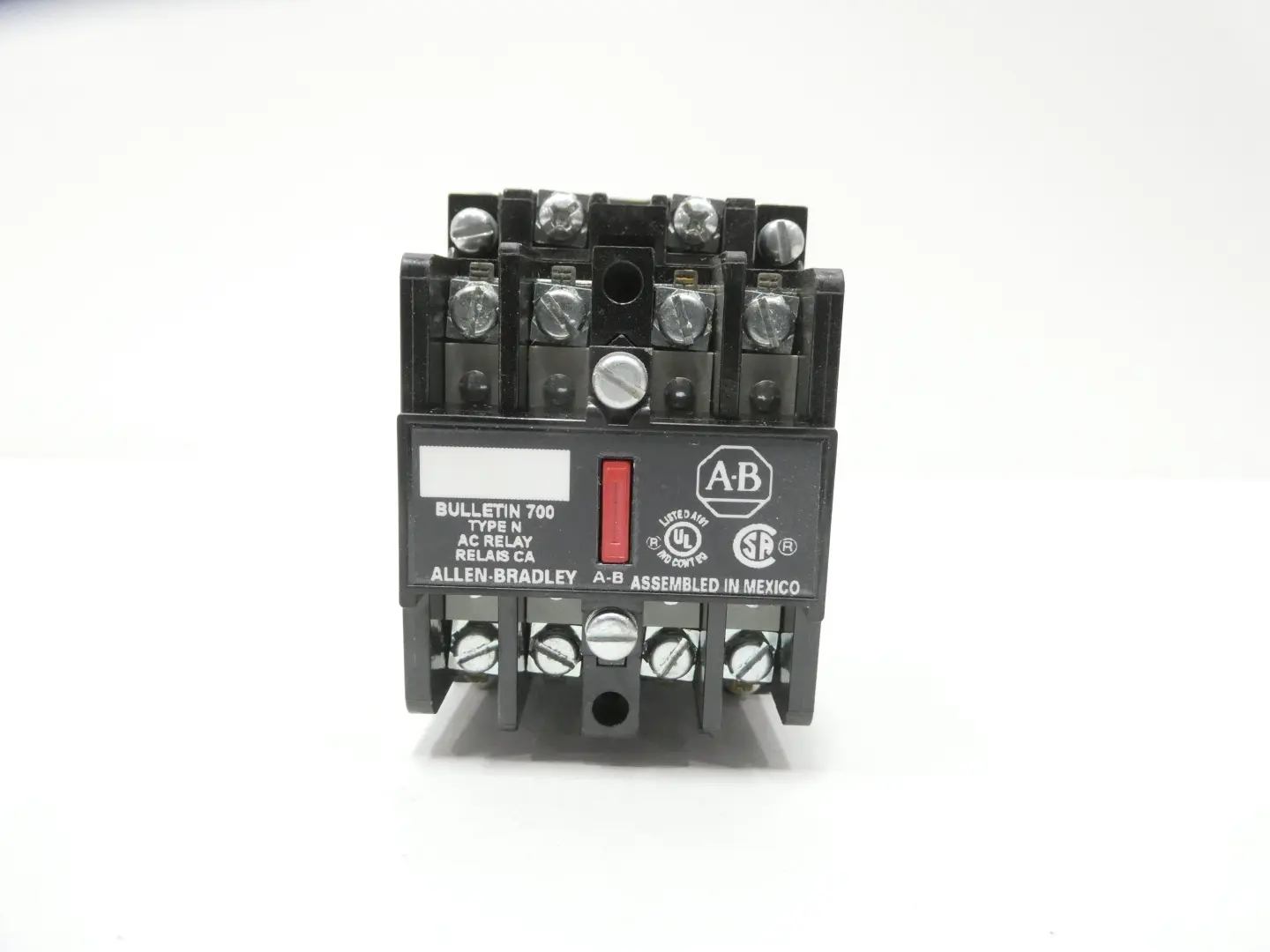 Produktfoto 1 von ALLEN BRADLEY 700-N400A1