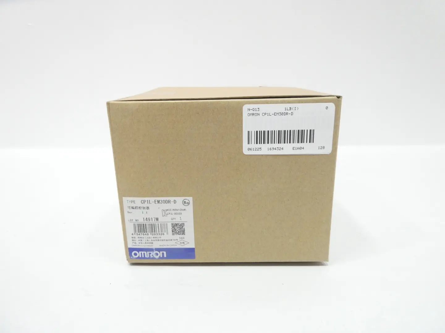 Produktfoto 1 von OMRON CP1L-EM30DR-D