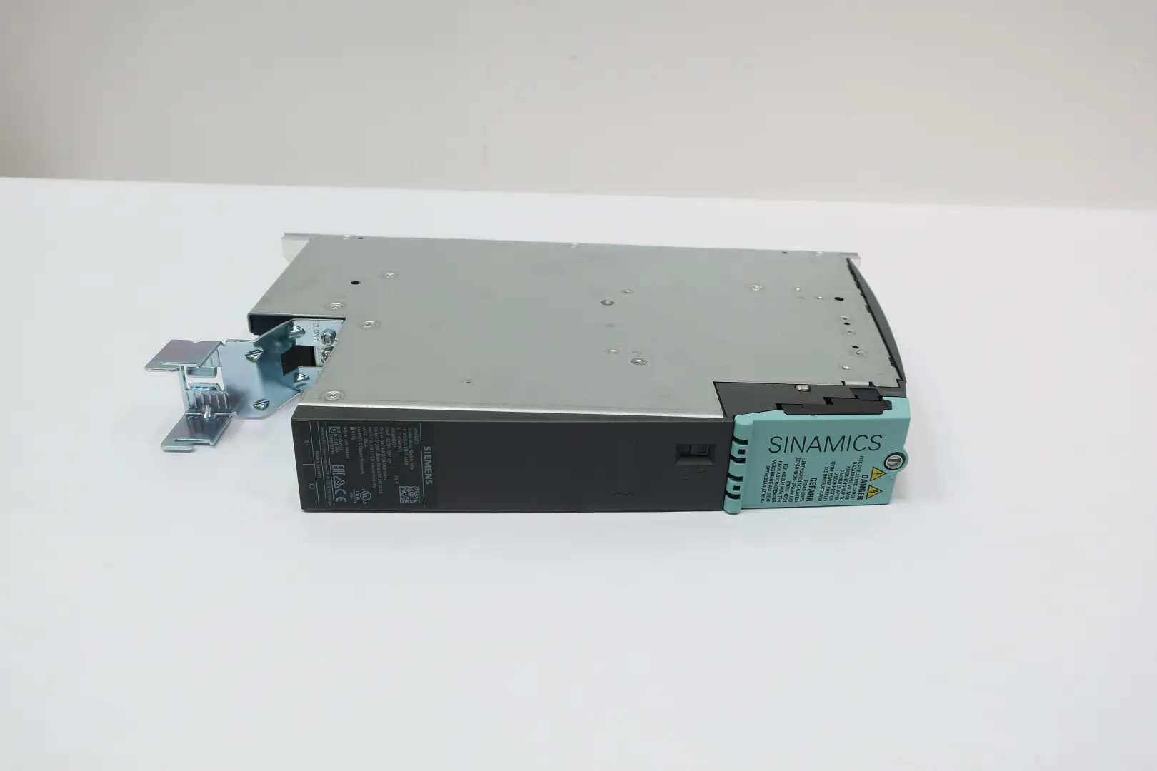 Produktfoto 1 von SIEMENS 6SL3120-2TE15-0AD0
